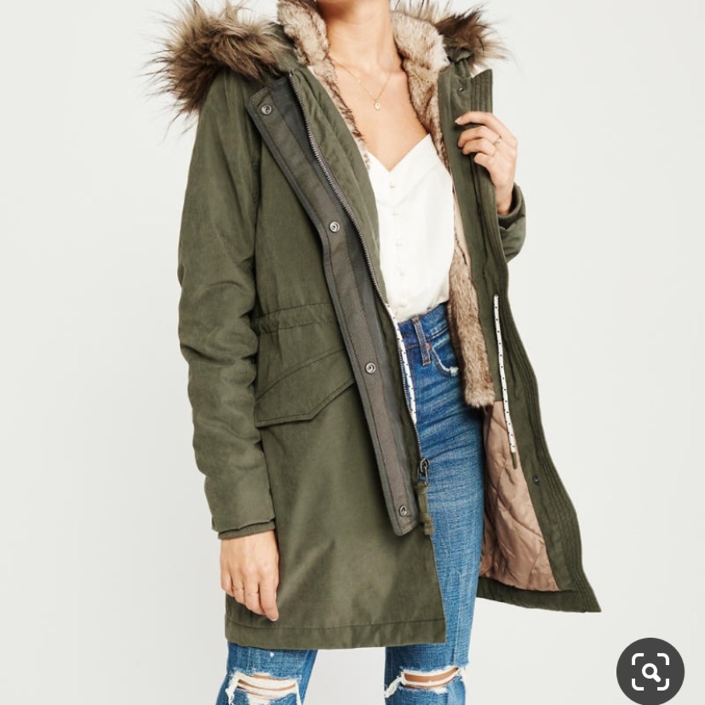 Women’s Coat *BRANDNEW*SMALL ABERCROMBIE AND FITCH